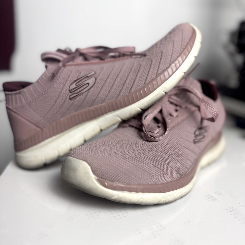 Sketchers Memory Foam Shoes, Size 8